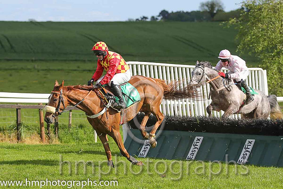 06th Enumerater ( 5 , yellow and red diamonds ) and D.J. Casey - Trainer : Edward P.Harty - Owner : Mrs Kathleen Quinn