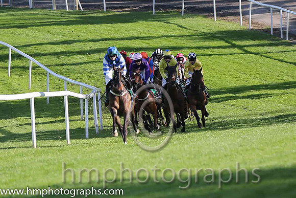10th Ashjar (FR) ( 3 , blue and black check ) and N.P. Madden - Trainer : C.A.McBratney - Owner : T.I Lindsay