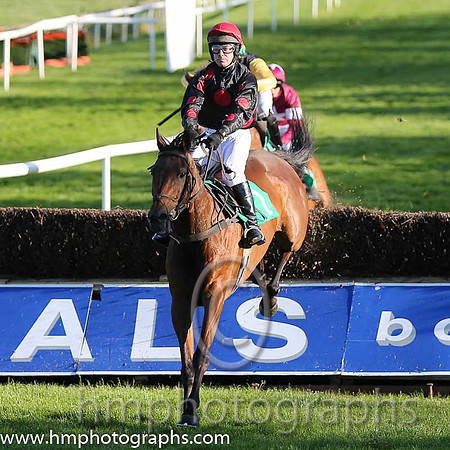 02nd Archie Meade ( 1 , black, three red spots ) and D.J. Howard - Trainer : Daniel John Howard - Owner : T J O'Sullivan
