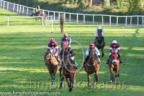 02nd Archie Meade ( 1 , black, three red spots ) and D.J. Howard - Trainer : Daniel John Howard - Owner : T J O'Sullivan