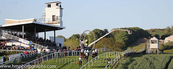 Hunters Chase (race 6) at Downpatrick