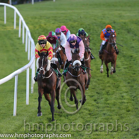 01st Waterville Rock ( 6 , yellow and red chevrons ) and K. Walsh - Trainer : J.A. Nash - Owner : Michael O'Flynn/John F. O'Flynn