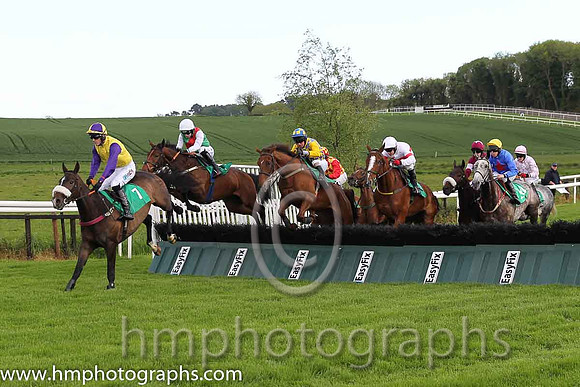01st Haddington Road ( 7 , yellow, purple sleeves ) and Andrew J. McNamara - Trainer : Mrs D.A.Love - Owner : Ms. Salome M. Brennan
