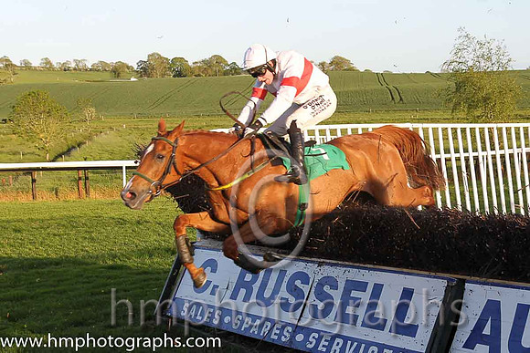 03rd Tiger Sam ( 7 , white, red hoop ) and N. Carberry - Trainer : Noel Meade - Owner : Noel Meade