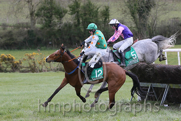 SECRET MAHLER and B O'Neill ( 12 , EMERALD GREEN,orange spots; white,orange spots sleeves; emerald green cap ) Trainer: Sean Thomas Doyle,, Owner : Syndicate Monbeg