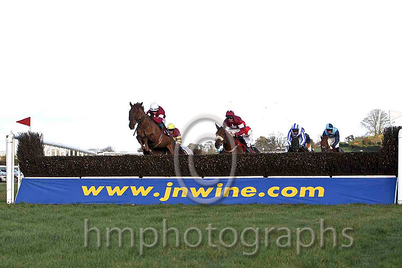 First Lieutenant & B J Cooper - 2nd (3, maroon, white star, white cap) - FT8E8135-e