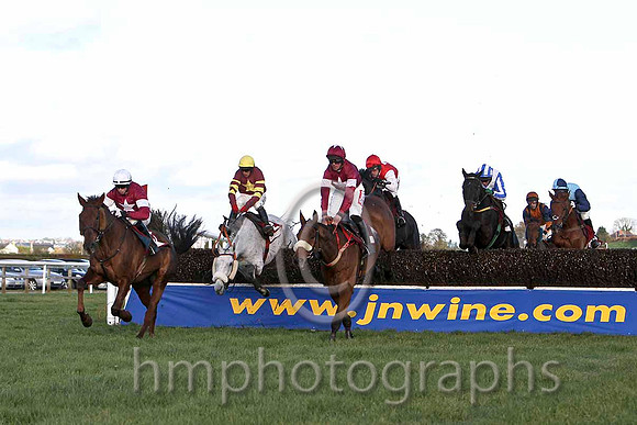 First Lieutenant & B J Cooper - 2nd (3, maroon, white star, white cap) - FT8E8139-e