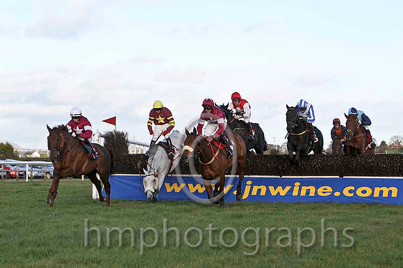 First Lieutenant & B J Cooper - 2nd (3, maroon, white star, white cap) - FT8E8140-e