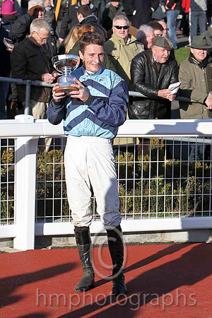 Kauto Stone & D A Jacob - Winner (6, Light blue and dark blue chevrons) - FT8E8168-e