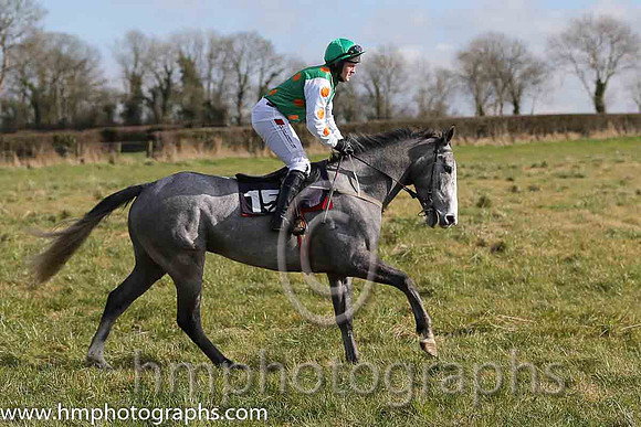 06th PU Violet's Wish ( 15 )  R James - Trainer: Sean Thomas Doyle - emerald green, orange spots