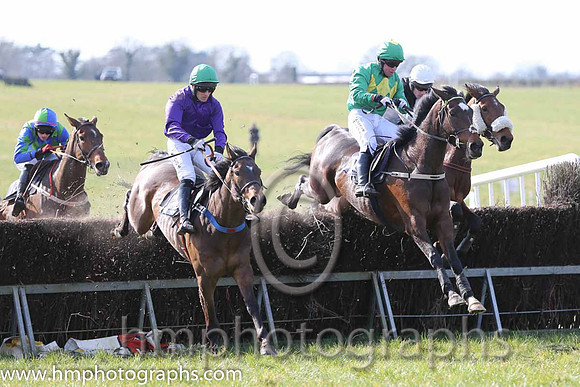 01st Thebarrowman ( 14 )  J McKeown - Trainer: Adrian P Keatley - emerald green, yellow triple diamond