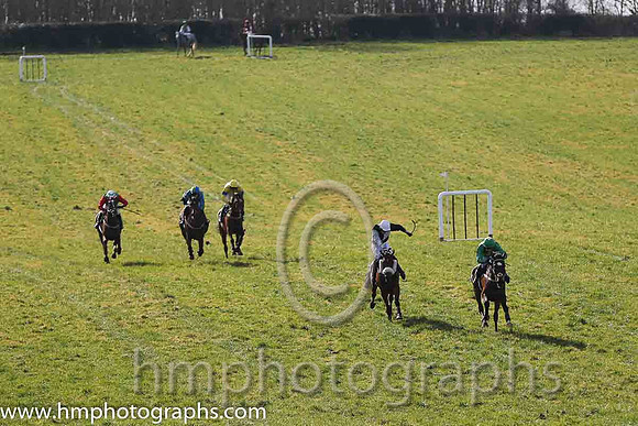 01st Thebarrowman ( 14 )  J McKeown - Trainer: Adrian P Keatley - emerald green, yellow triple diamond