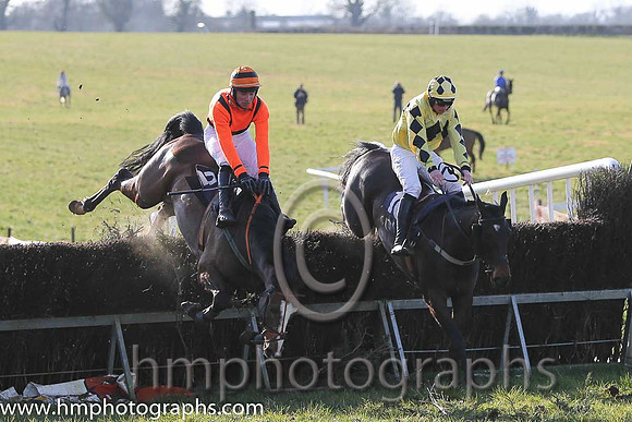 05th PU Patience Required ( 16 )  J J Codd - Trainer: J J Lambe - yellow, black triple diamond