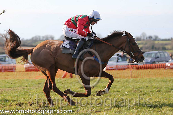 02nd Maple Mons ( 4 )  B O'Neill - Trainer: D M Christie - red and green chevrons