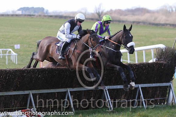 3rd Ballycross ( 2 )  Derek O'Connor - Trainer: Colin S McKeever - black and white qtrd