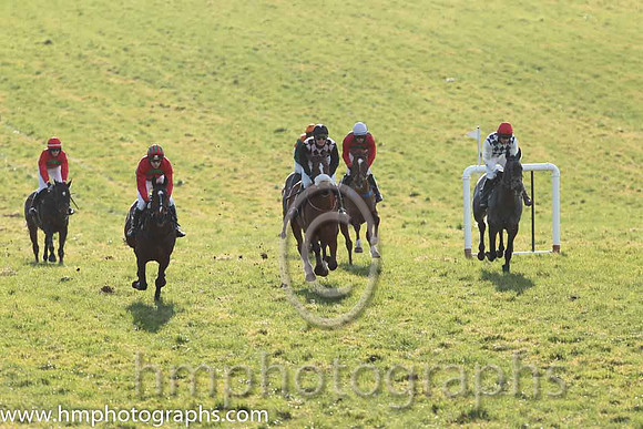 01st Fagan ( 5 )  Derek O'Connor - Trainer: I R Ferguson - navy  white diamonds