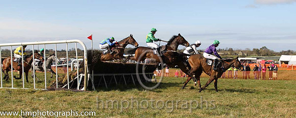 05th F Fire And Smoke ( 3 )  B O'Neill - Trainer: Colin Bowe - purple