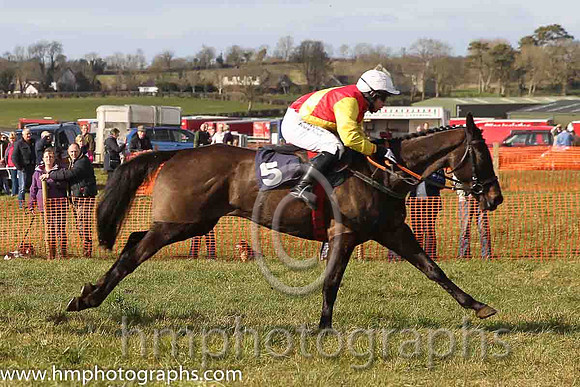 10th PU Le'article ( 5 )  J McKeown - Trainer: C A McBratney - red, yellow sash
