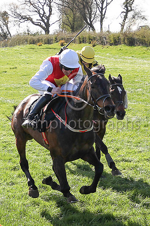 01st CORELLA CREEK and B O'Neill ( 7 , RED,yellow diamond; white sleeves; white cap ) Trainer: D.M. Christie , Owner : David Andrew Kells