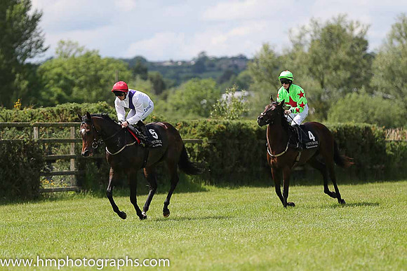 03rd Anania ( 5 , pink and purple qtrd ) and E.J. McNamara - Trainer : Andrew Heffernan - Owner : Andrew Heffernan