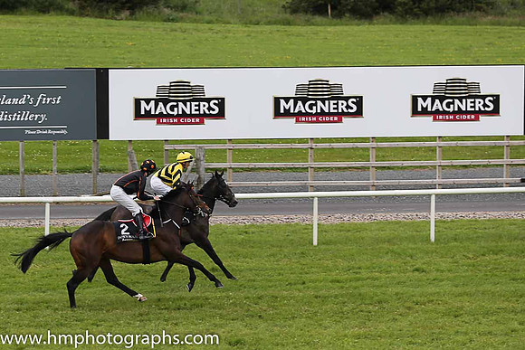 05th Broderick Falls (USA) ( 2 , black, orange seams ) and C.P. Hoban - Trainer : Miss Natalia Lupini - Owner : Miss Natalia Lupini