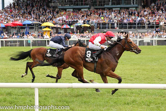 01st Botany Bay ( 9 , scarlet, white sleeves ) and N.G. McCullagh - Trainer : Charles O'Brien - Owner : Mrs Jacqueline O'Brien/Mrs.John Magnier/Michael Tabor