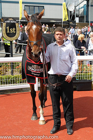 01st Botany Bay ( 9 , scarlet, white sleeves ) and N.G. McCullagh - Trainer : Charles O'Brien - Owner : Mrs Jacqueline O'Brien/Mrs.John Magnier/Michael Tabor