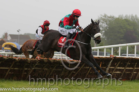 05th Western Home ( 4 , emerald green and red qtrd ) and B.J. Cooper - Trainer : Gordon Elliott - Owner : R.E. Burroughs
