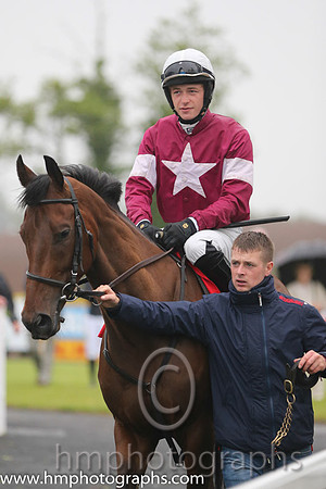 05th Rathlin (GB) ( 2 , maroon, white star ) and B.J. Cooper - Trainer : M.F.Morris - Owner : Gigginstown House Stud