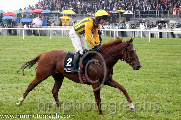 05th I Charlie ( 2 , yellow and dark green stripes ) and N. McParlan (5) - Trainer : G.A. Kingston - Owner : G.A. Kingston