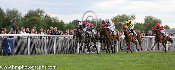 1st No 9 Kumanavsumfun (11) - Jockey: T P Queally - Trainer: P D Evans - Colours: white, orange hoop