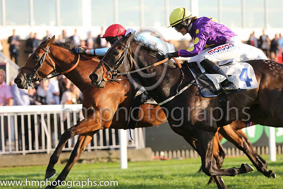 2nd No 4 Highland Duke (IRE) (1) - Jockey: Megan Nicholls (7) - Trainer: C G Cox - Colours: opurple, yellow star