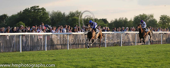 1st No 2 Think Ahead (8) - Jockey: James Doyle - Trainer: S bin Suroor - Colours: blue