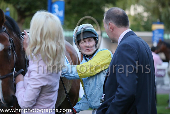 1st No 9 Taraz (6) - Jockey: T P Queally - Trainer: R Varian - Colours: light blue, yellow shouders
