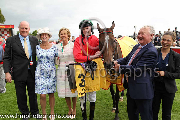 1st - 3 Colour Blue - Trainer: W McCreery - Jockey: CR King - Owner: Garrett J Freyne - Colors: red, yellow seams
