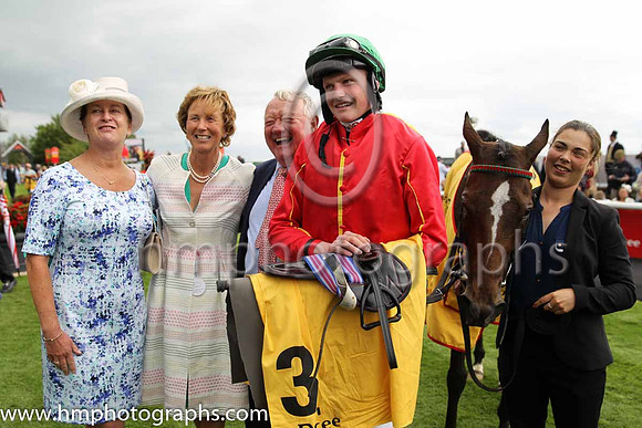 1st - 3 Colour Blue - Trainer: W McCreery - Jockey: CR King - Owner: Garrett J Freyne - Colors: red, yellow seams
