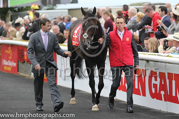 1st - 4 Jack Hobbs (GB) - Trainer: John Gosden (in GB) - Jockey: W Buick - Owner: Godolphin  Partners - Colors: royal blue