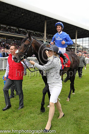 1st - 4 Jack Hobbs (GB) - Trainer: John Gosden (in GB) - Jockey: W Buick - Owner: Godolphin  Partners - Colors: royal blue