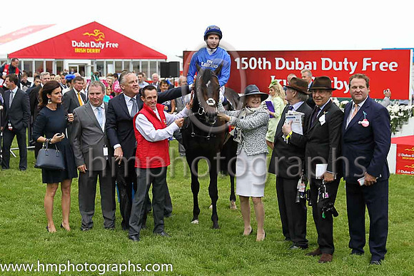 1st - 4 Jack Hobbs (GB) - Trainer: John Gosden (in GB) - Jockey: W Buick - Owner: Godolphin  Partners - Colors: royal blue