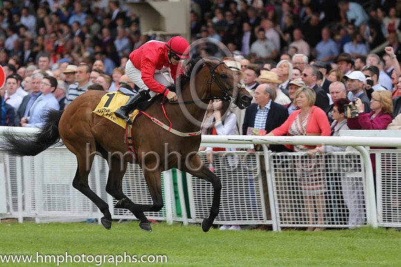 1st - 1 Gordon Lord Byron - Trainer: THogan - Jockey: WM Lordan - Owner: Dr Cyrus Poonawalla/Morgan JCahalan - Colors: red, white cross