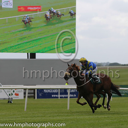 1st - 4 Hasanour (USA) - Trainer: MHalford - Jockey: S Foley - Owner: Richard McNally - Colors: royal blue, yellow chevron