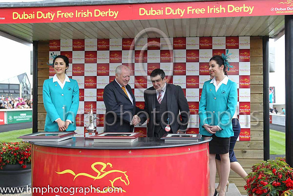 1st - 1 Gordon Lord Byron - Trainer: THogan - Jockey: WM Lordan - Owner: Dr Cyrus Poonawalla/Morgan JCahalan - Colors: red, white cross