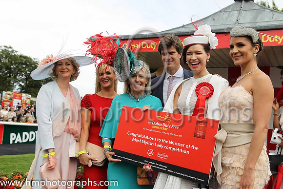 Lorraine O'Sullivan (2nd from right) from Limerick winner of the Dubai Duty Free Most Stylish Lady in association with Boodles competition at the Irish Derby at the Curragh