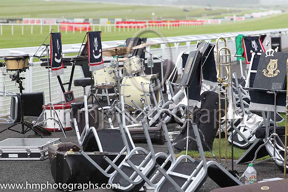 Rain stoppped play at the Irish Derby at the Curragh