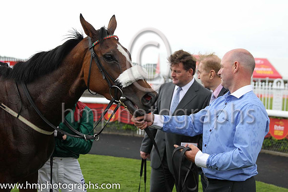 1st - 2 Silwana - Trainer: D K Weld - Jockey: PJ Smullen - Owner: HHAga Khan - Colors: green, red epaulettes