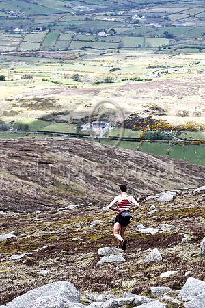 Ben Mounsey - 12th in 53:06 - Calder Valley Fell Runners - FT8E3711-e