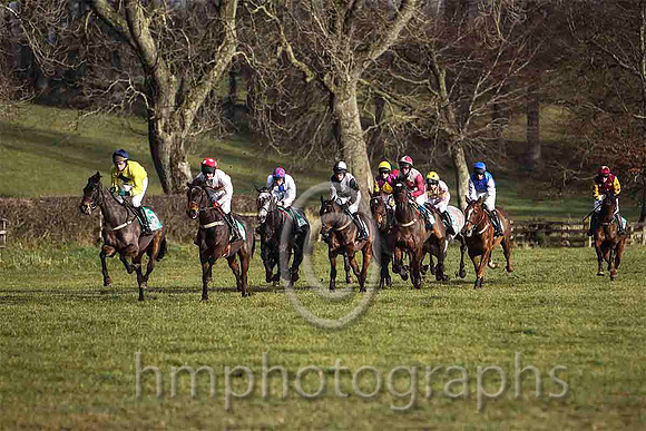 So swank & S G Carey - 3rd (15,yellow, black diamond ) in the lead - FT8E9242-e