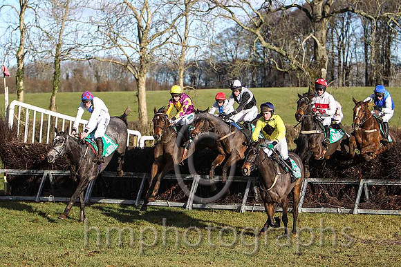 Unic De Bersy & Derek O'Connor - Winner (3,black and white qtrd ) - FT8E9271-e