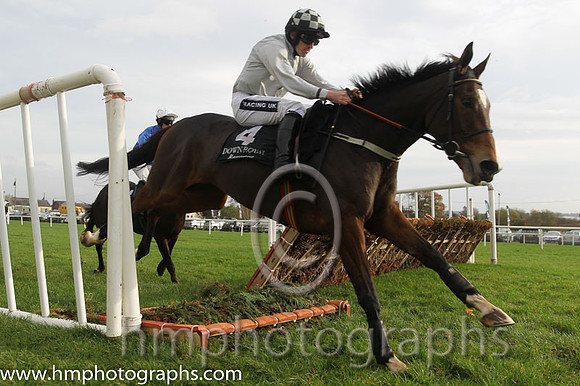 09 Ancient Highway and R Walsh - - 09th (4 ,grey, grey and black check cap ) Trainer - P A Fahy