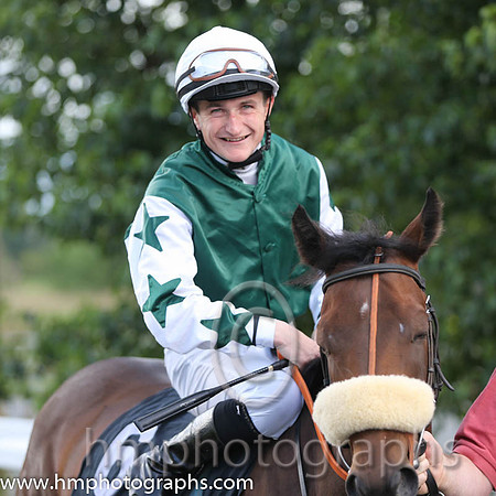 8th No 6 An Droichead (IRE) (3) - Jockey: S Foley - Trainer: A J Martin - Colours: dark green